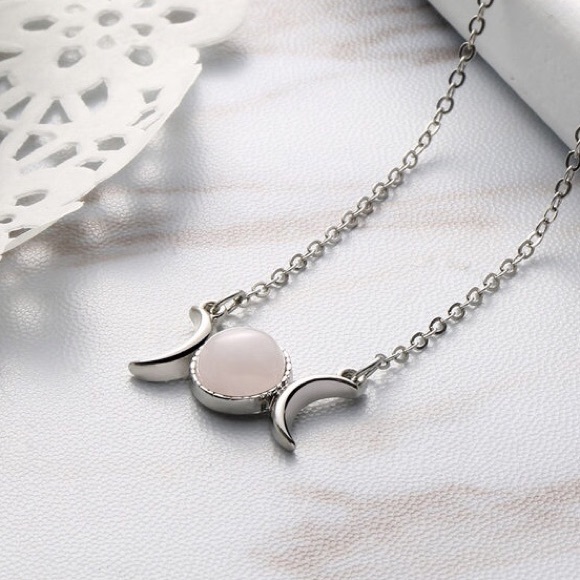 ❗️2 left❗️Crescent Moon Genuine Stone Necklace - Picture 4 of 8